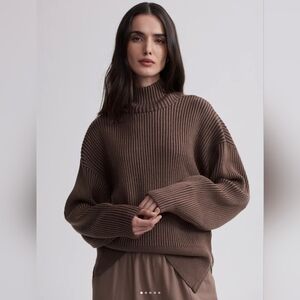 🌟 NWT 🌟 Varley Mayfair Mock Neck Knit